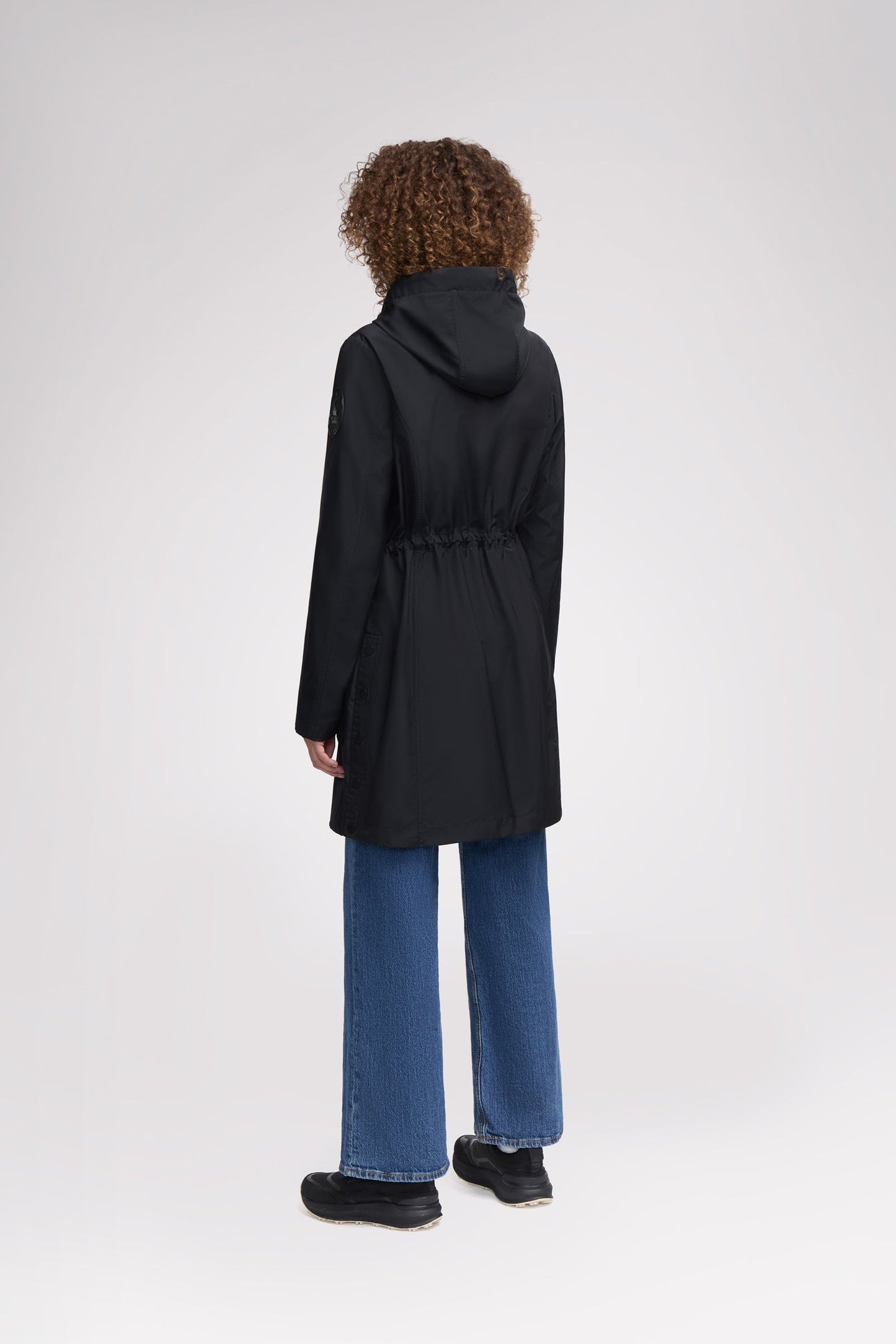 Dew Women's Hooded Rainshell