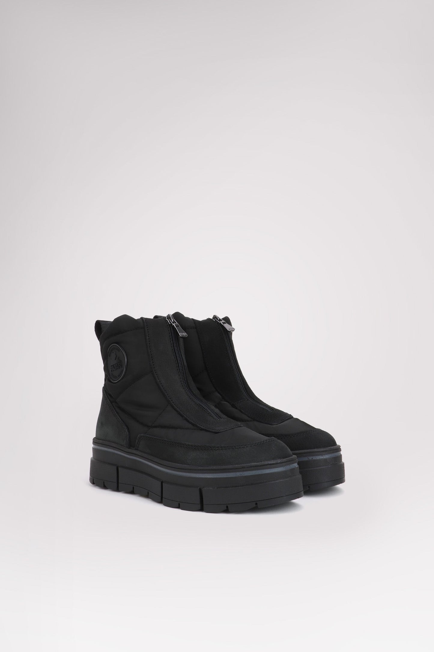Huila Women's Front Zip Boot w/Ice—Gripper