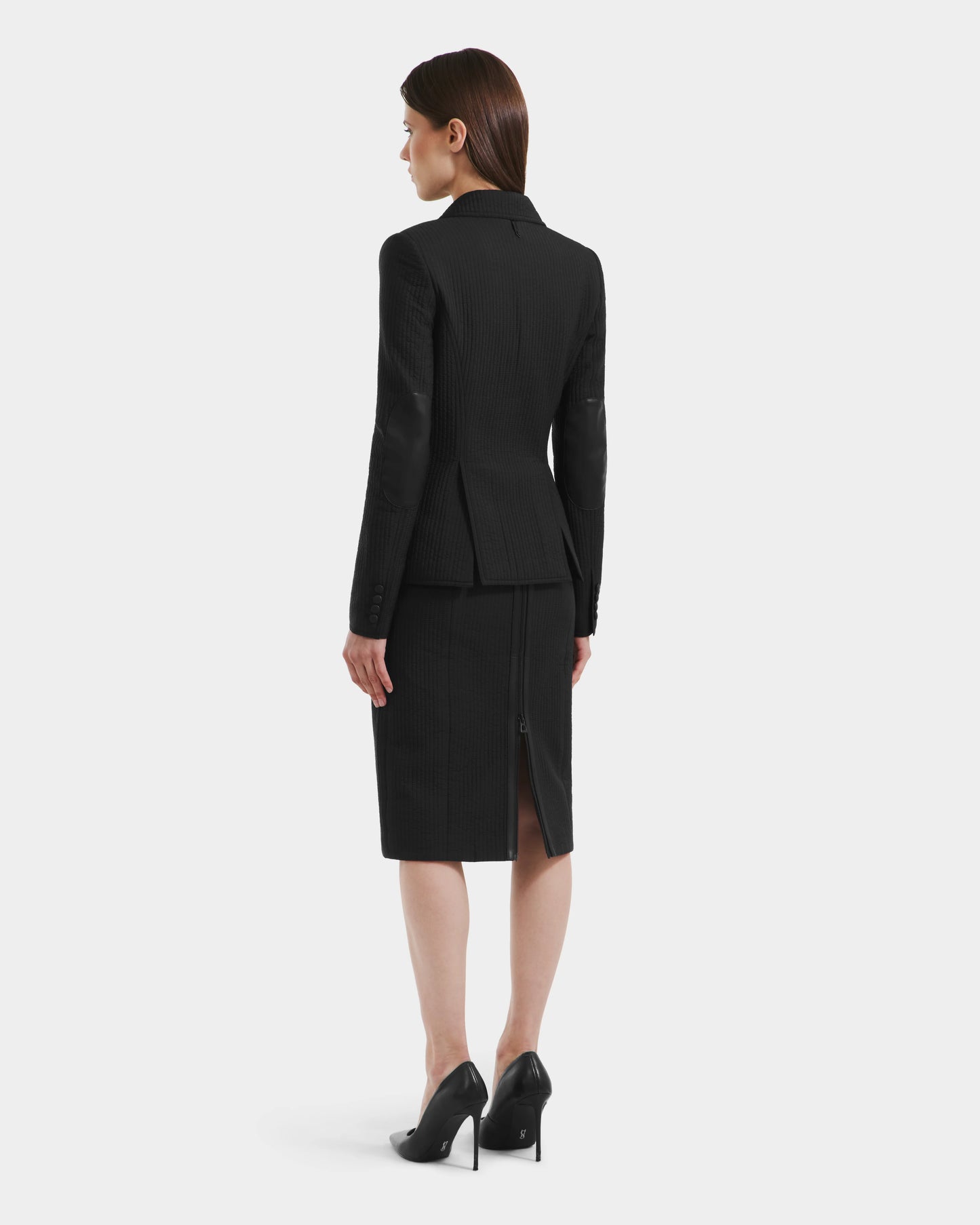 ALVERO Q - 8525629 Black