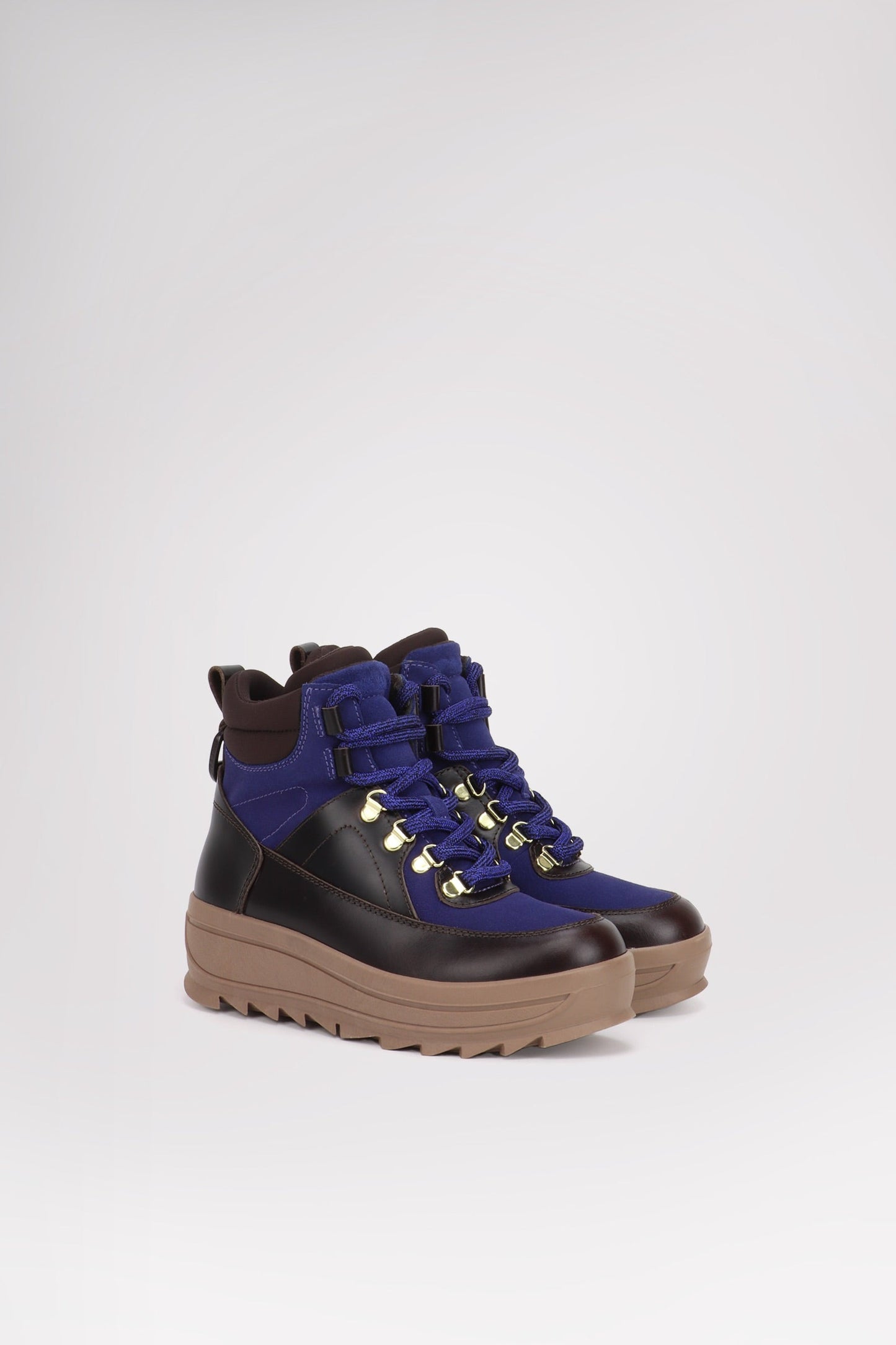 Galpina Women's Lace Up Boot