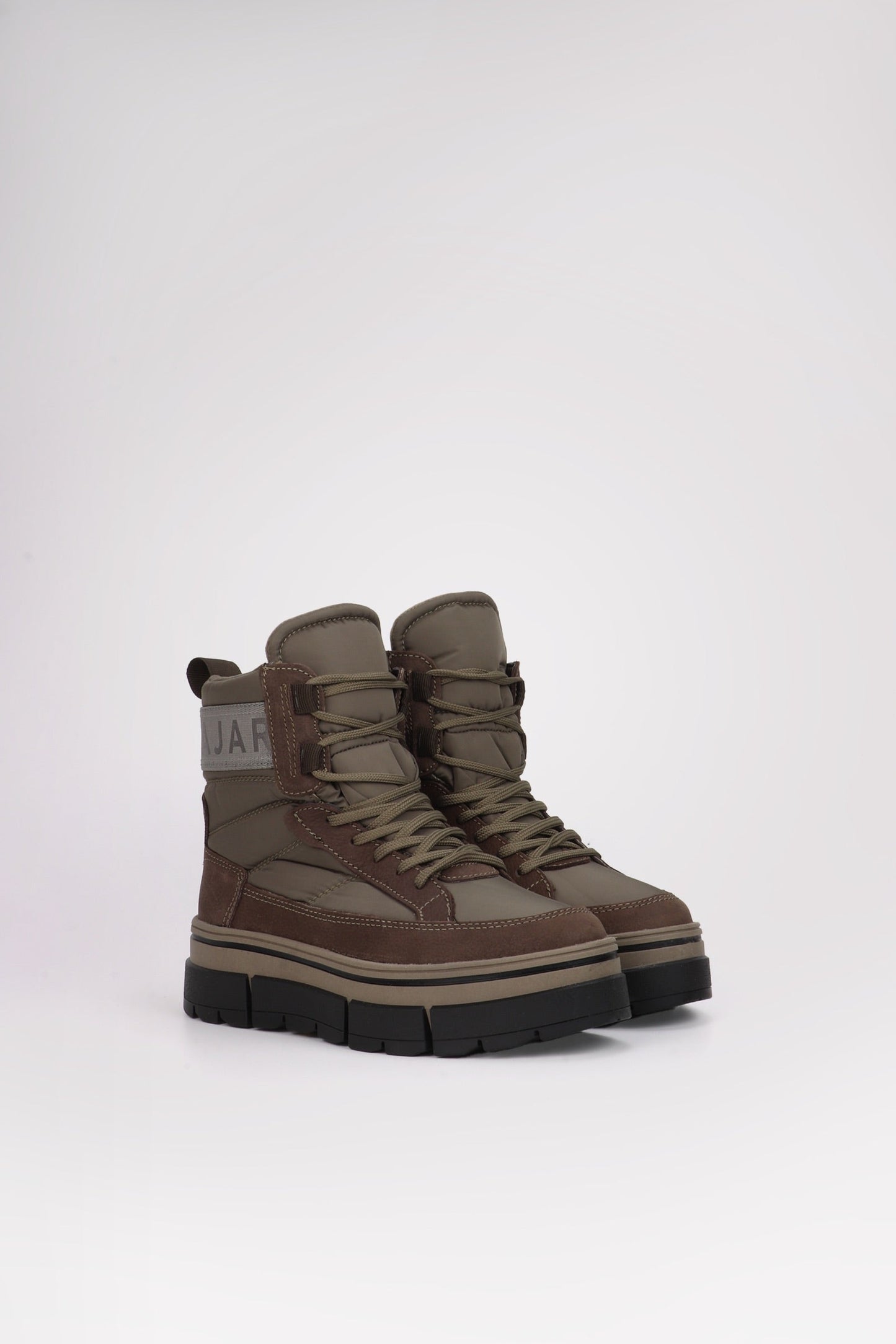 Halo Women's Boot w/Ice Grippers