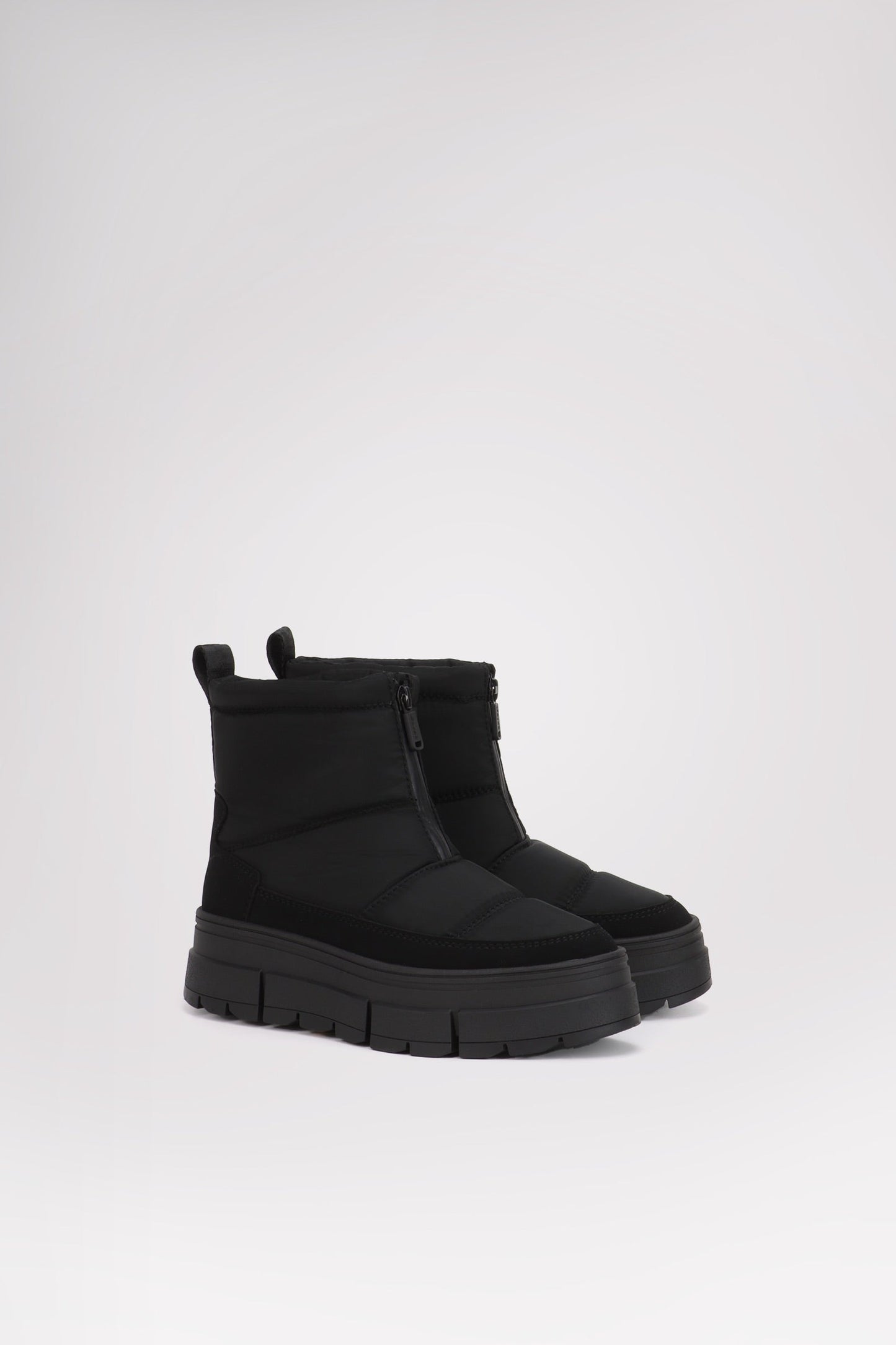 Harmony Women's Boot w/Ice Grippers