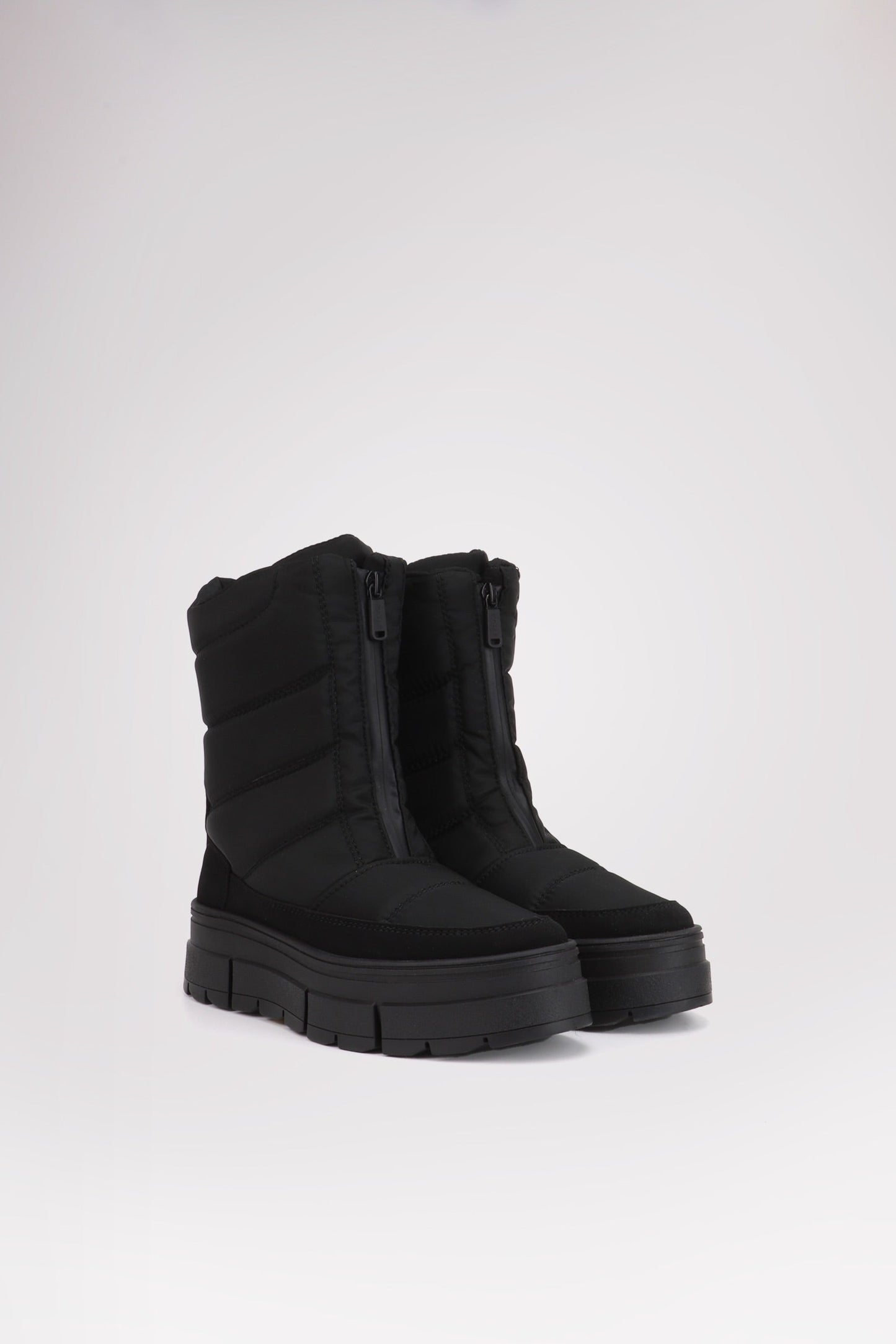 Helene Women's Boot w/Ice Grippers