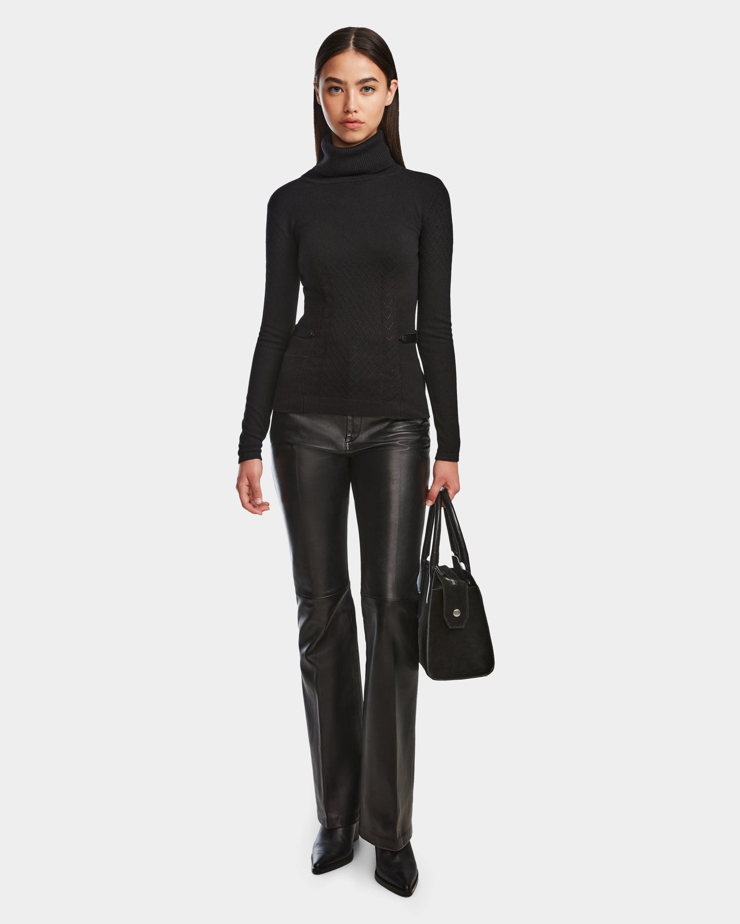 LAURA - 8524596 Black