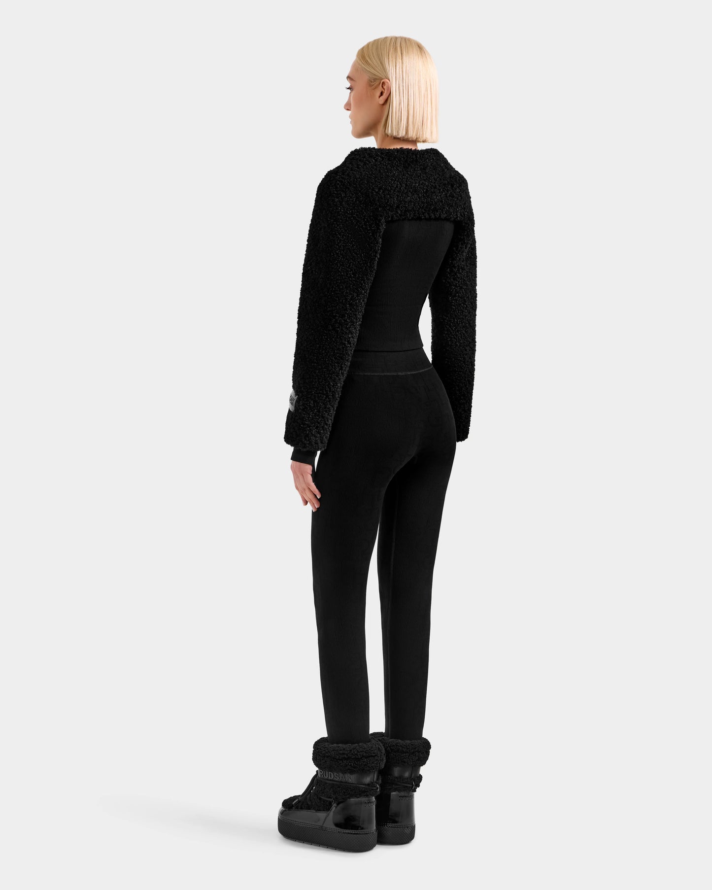 VERITY - 8525666 Black