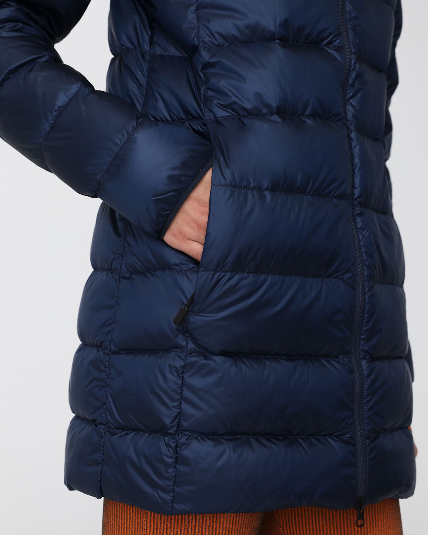 LIVIA MID | Lightweight Hooded Down Jacket