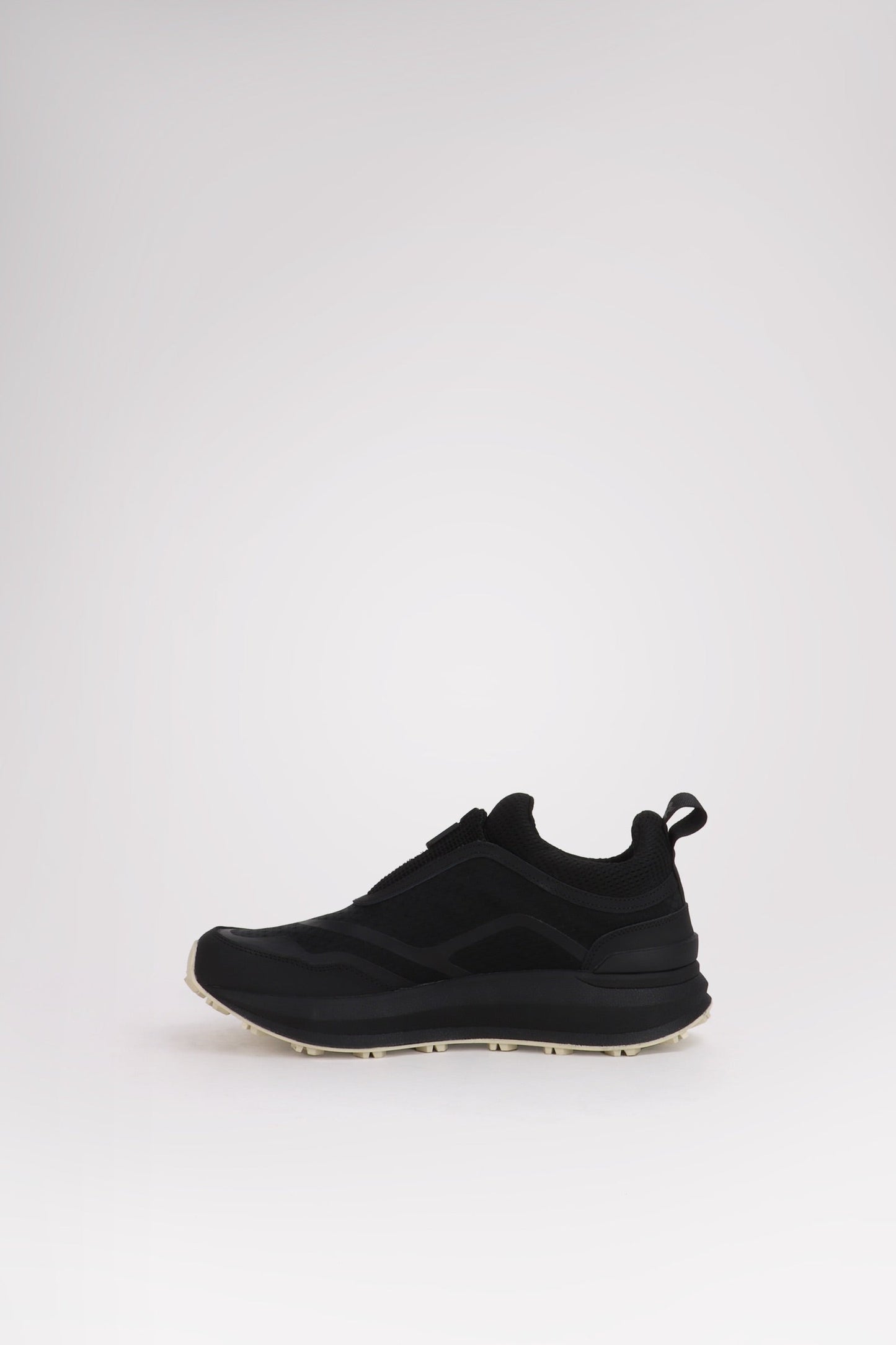 Urbn Jngl Zip W Women's Athletic Sneaker