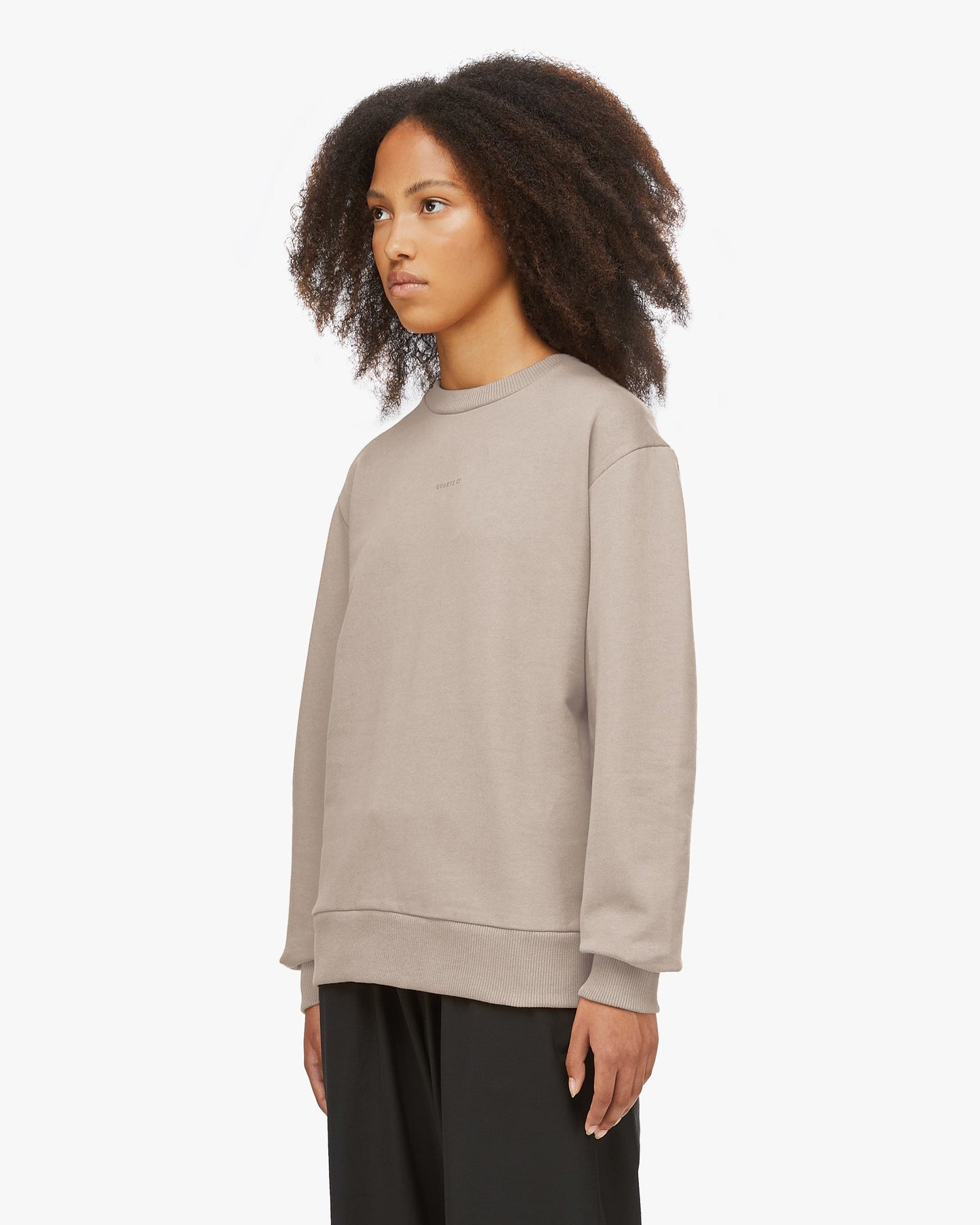 LAURA | Crewneck Sweatshirt
